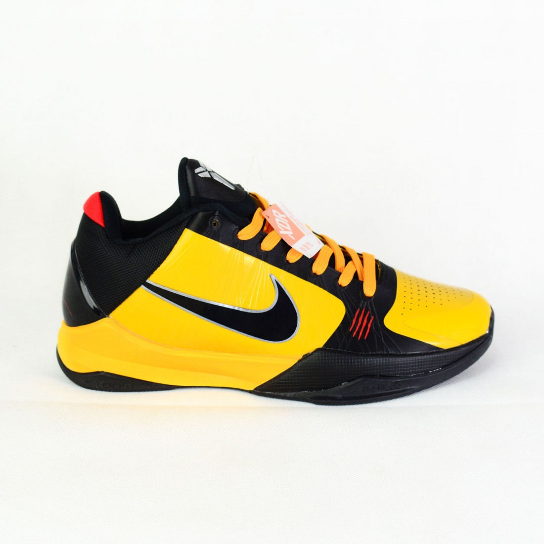kobe bruce lee price